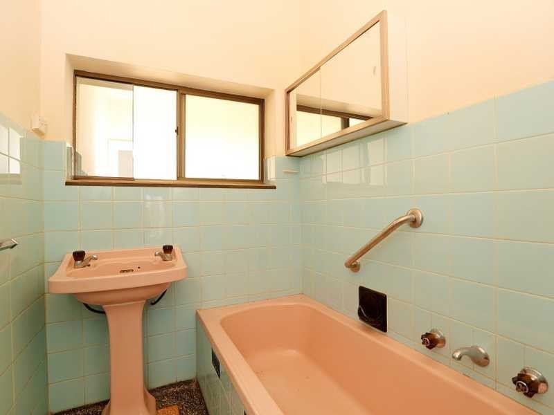 8 Norman Street, Findon SA 5023