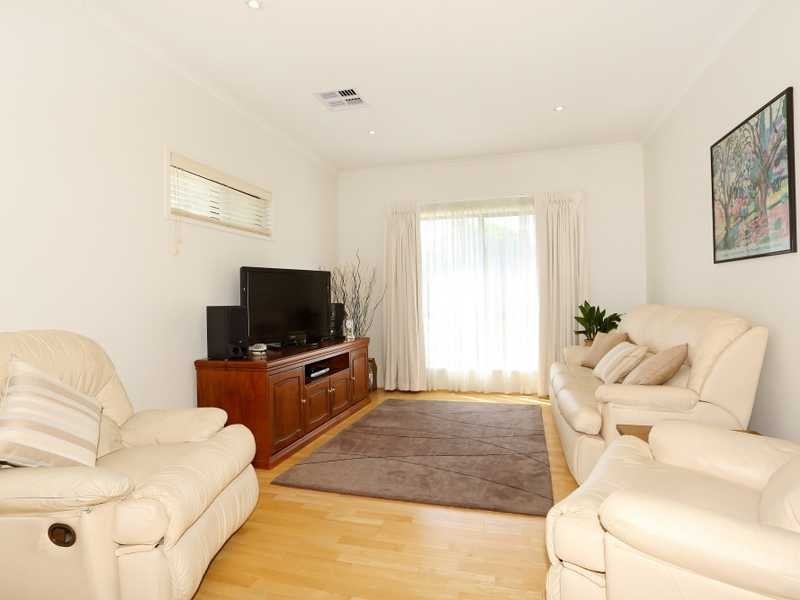 16a Sando Avenue, Tranmere SA 5073