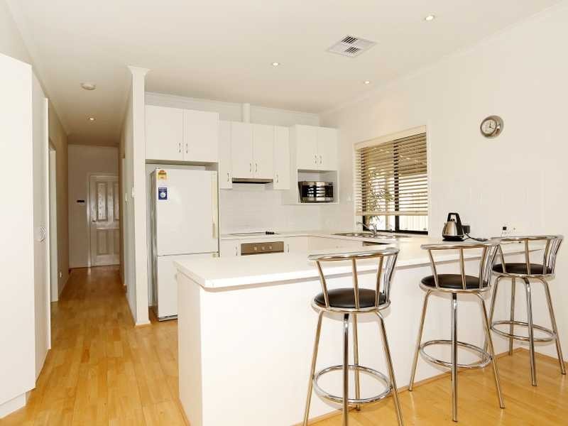 16a Sando Avenue, Tranmere SA 5073