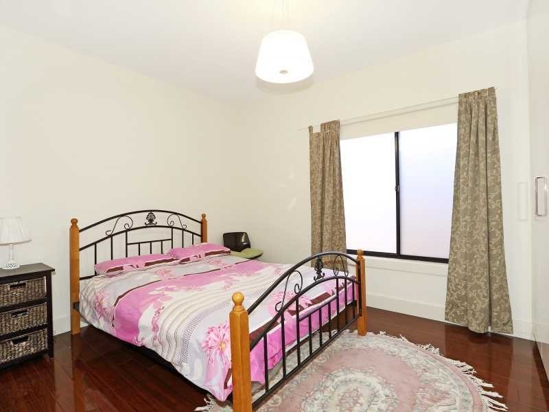 16b Glen Stuart Road, Magill SA 5072