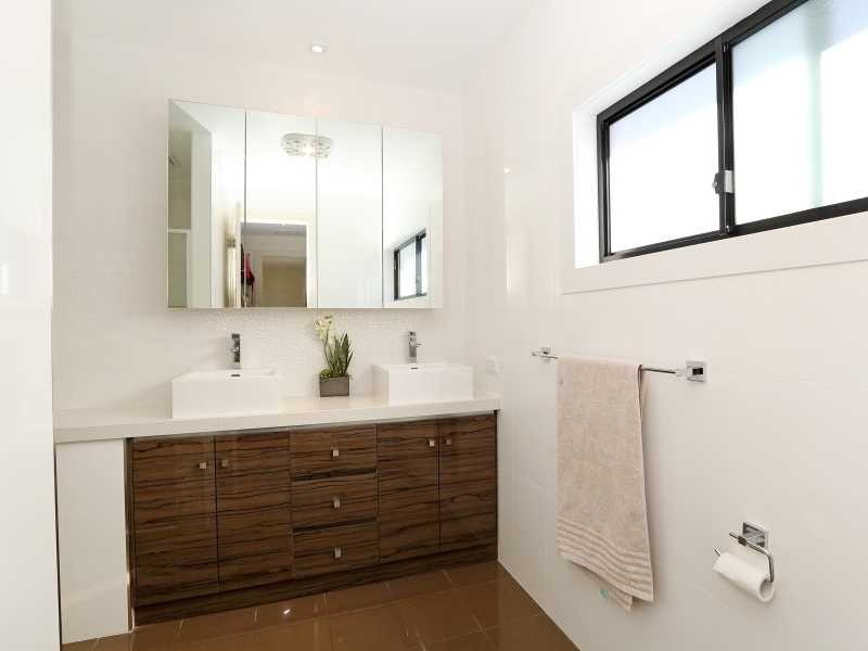 16b Glen Stuart Road, Magill SA 5072