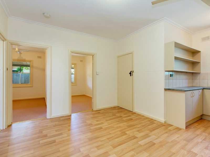 43 Penfold Road, Elizabeth South SA 5112