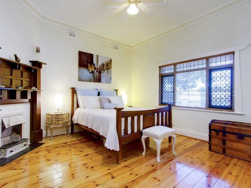 60 Barnes Road, Glynde SA 5070