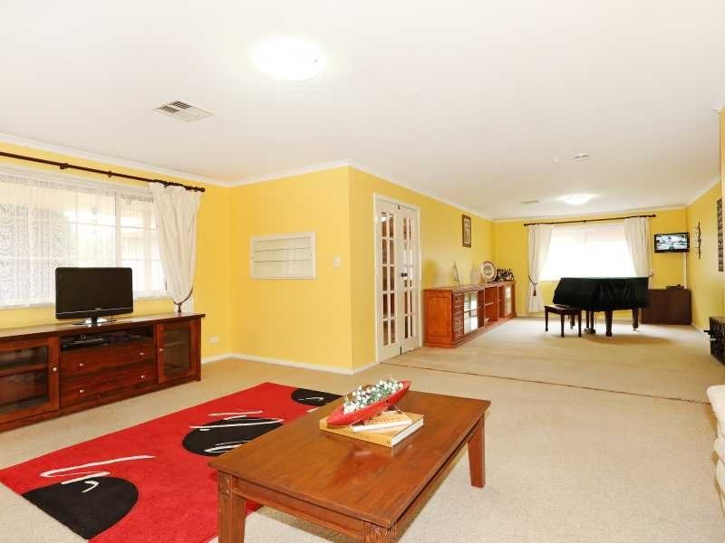 22 Verona Avenue, Newton SA 5074