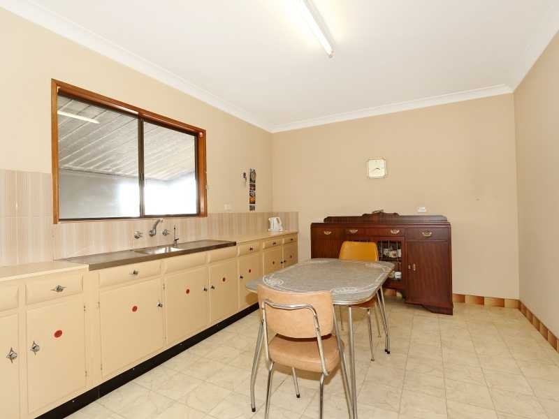 4 Philpott Avenue, Paradise SA 5075