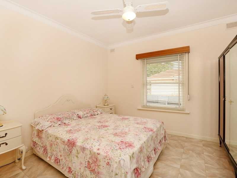 4 Philpott Avenue, Paradise SA 5075