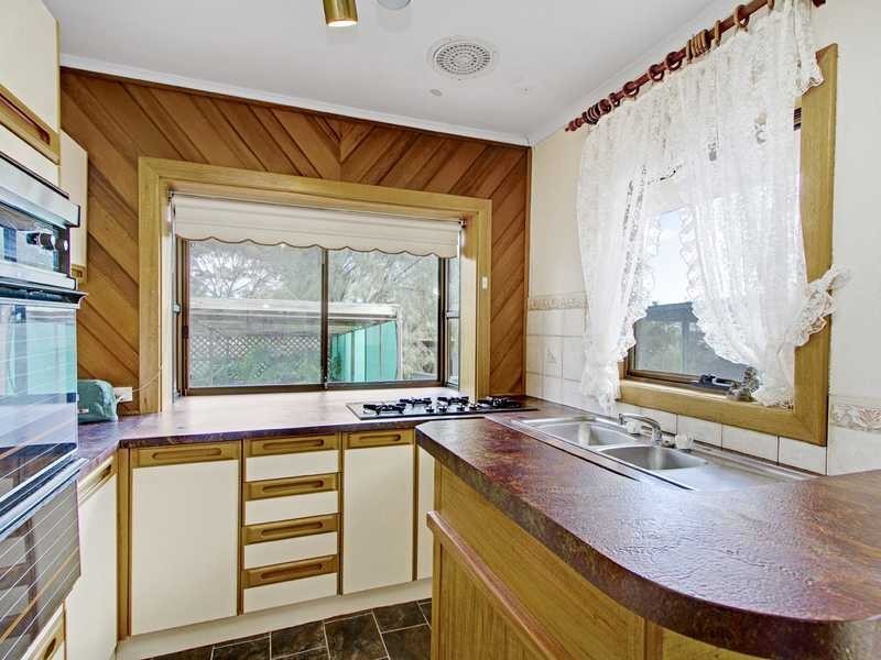 4 The Parkway, Holden Hill SA 5088