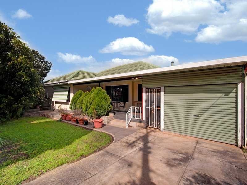 24 The Parade, Holden Hill SA 5088