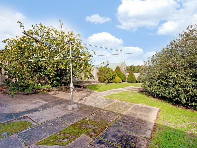 24 The Parade, Holden Hill SA 5088