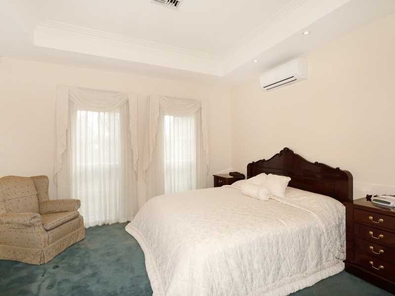 2 Woodcroft Ave, St Georges SA 5064