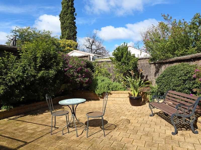 2 Woodcroft Ave, St Georges SA 5064