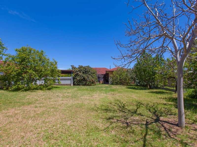1-6/15&13 Piccadilly Cres, Campbelltown SA 5074