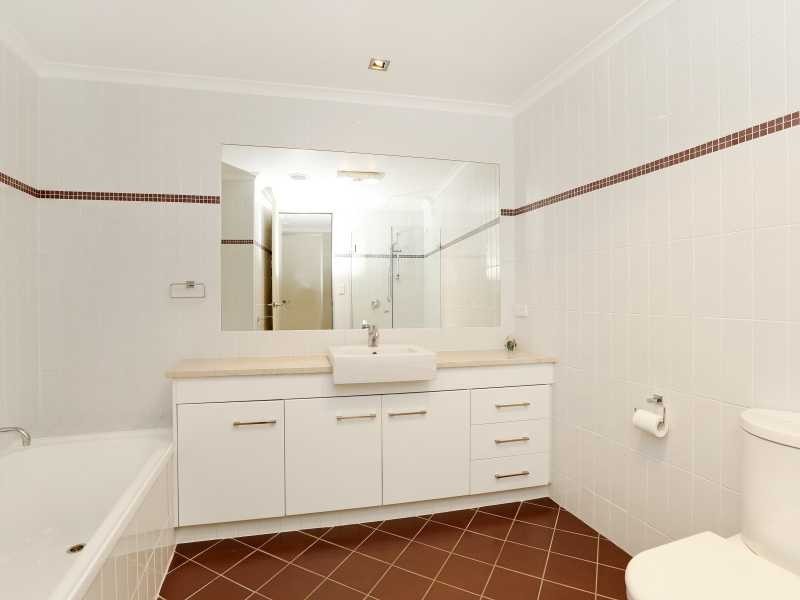 Apartment 3/1 Floor-16 Hindmarsh Rd, Victor Harbor SA 5211