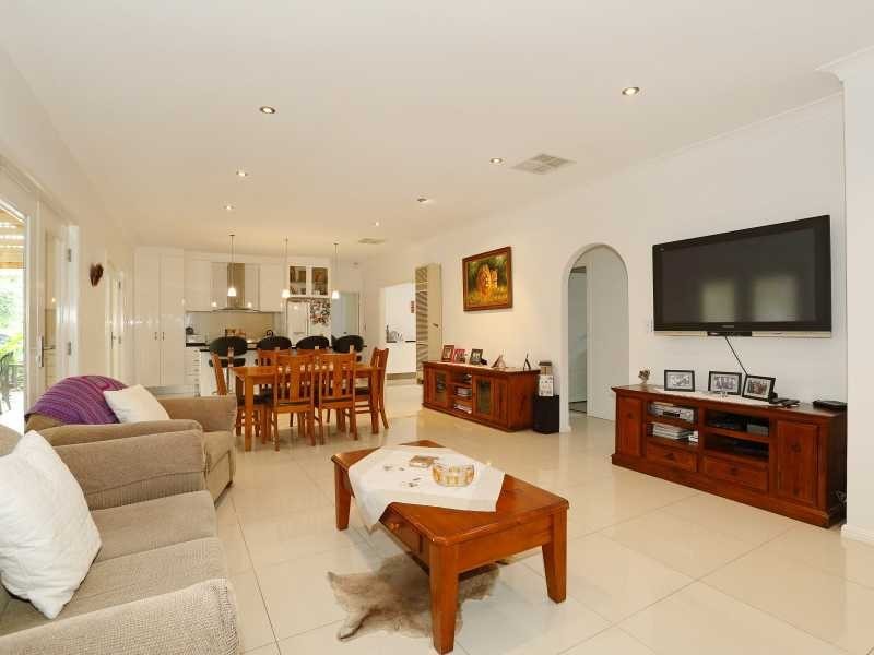 64 Jervois Ave, Magill SA 5072