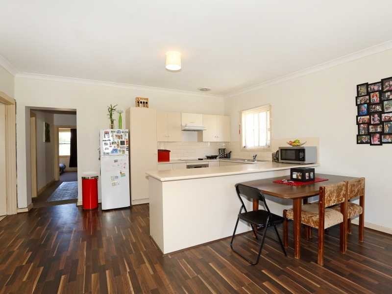 8a & 8b Pine Street, Campbelltown SA 5074