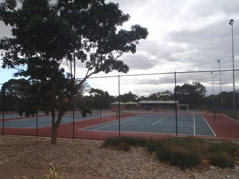 12 Bonvue Road, Rostrevor SA 5073