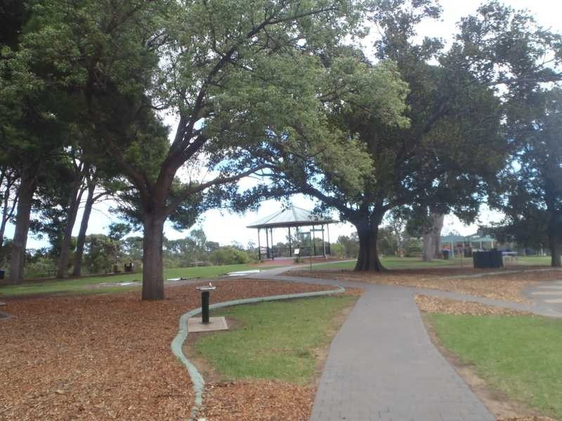 16 Tracy Court, Athelstone SA 5076