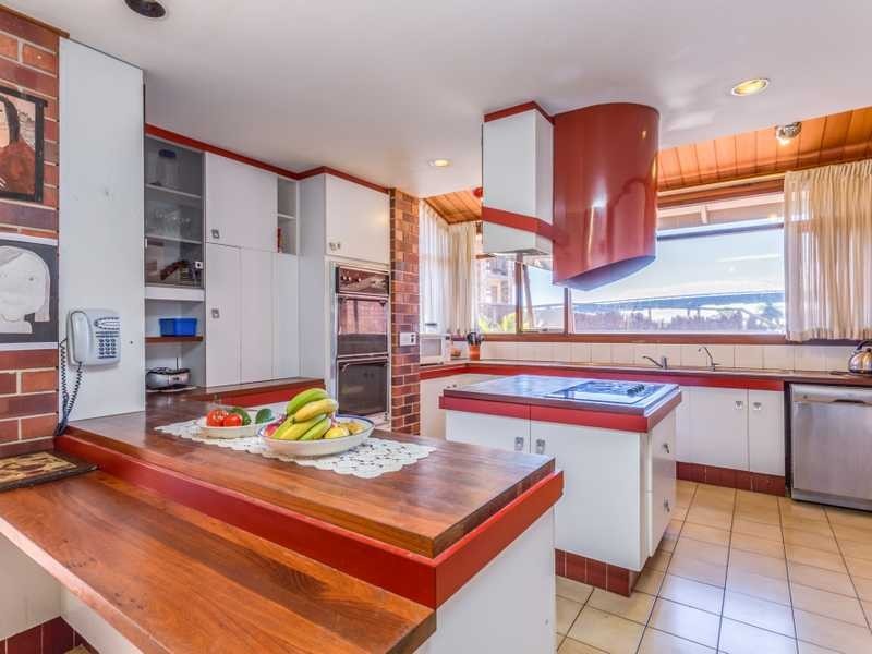 10 Kerr Grove, West Lakes SA 5021