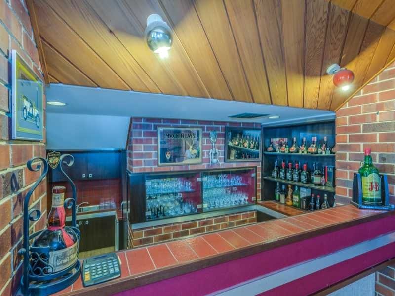 10 Kerr Grove, West Lakes SA 5021