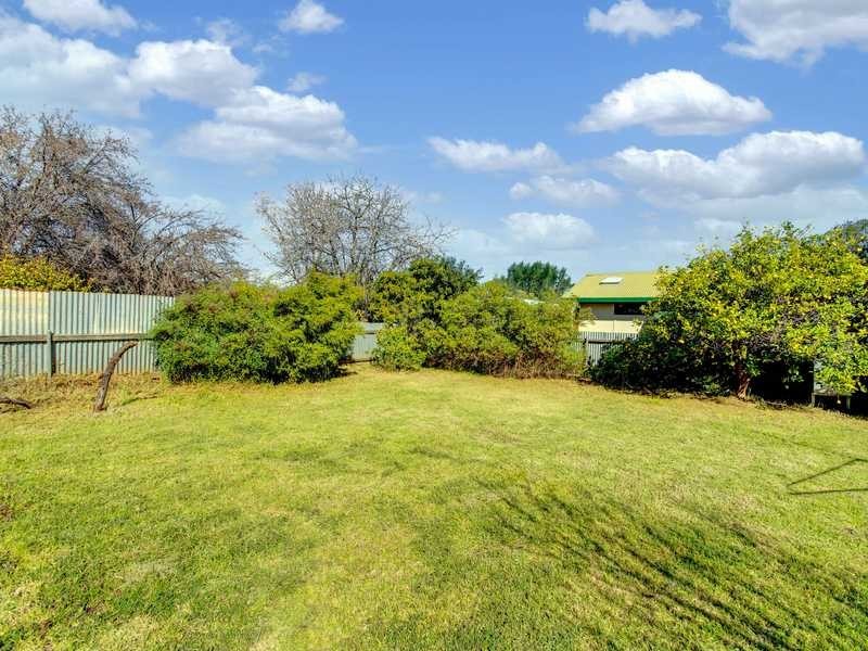 27 Chapel Street, Campbelltown SA 5074