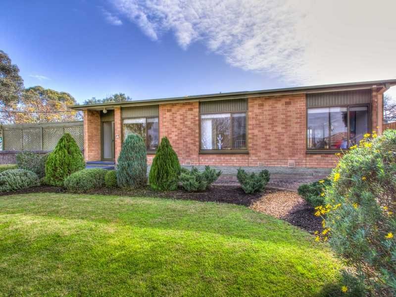 17 Lorenz Street, Campbelltown SA 5074