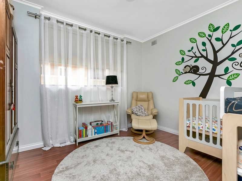 14 Markwick Crescent, Campbelltown SA 5074