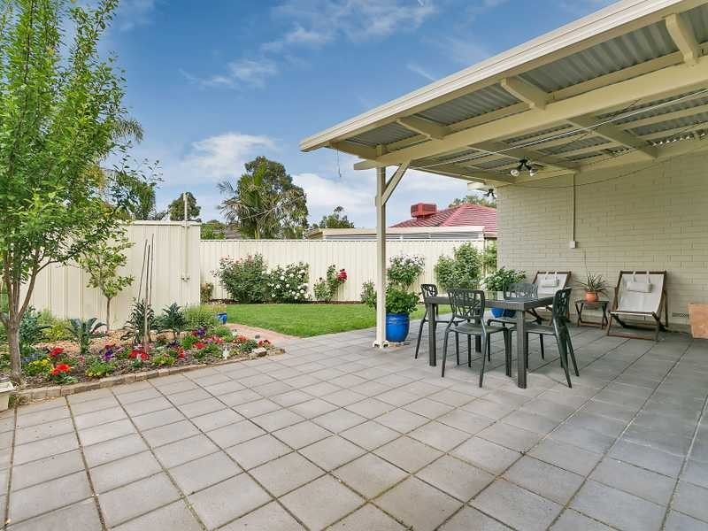 14 Markwick Crescent, Campbelltown SA 5074