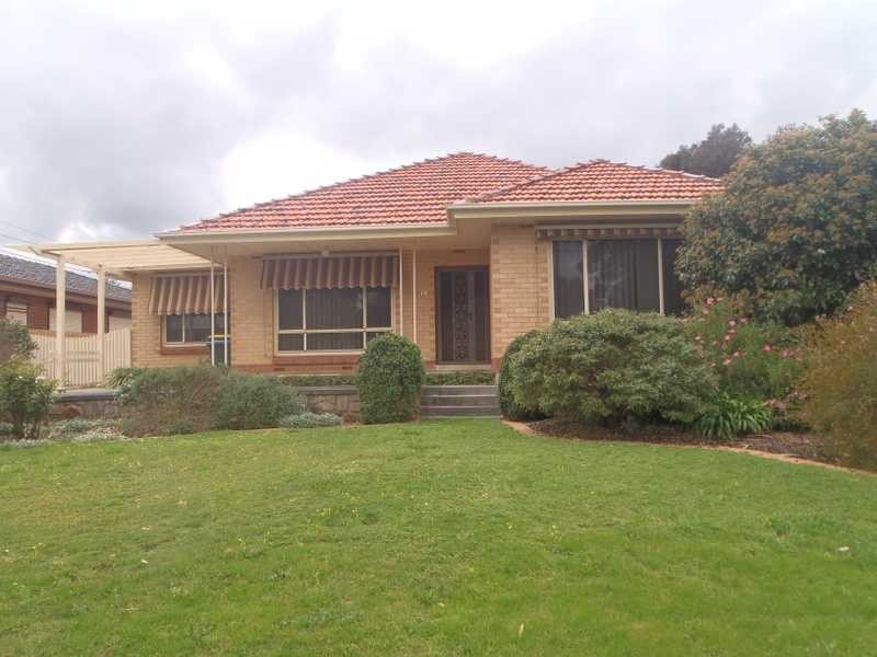13 Treefern Ave, Rostrevor SA 5073