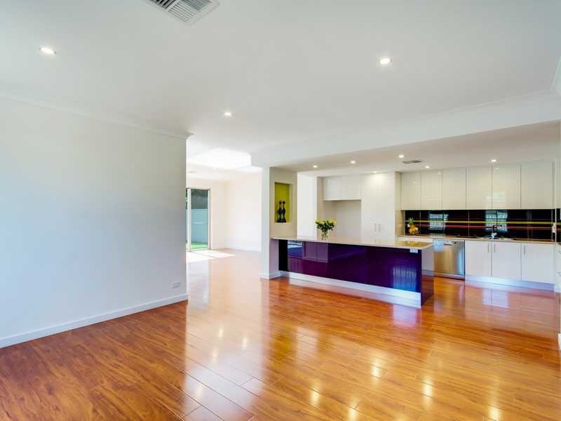 30 Torrens Ave, Klemzig SA 5087