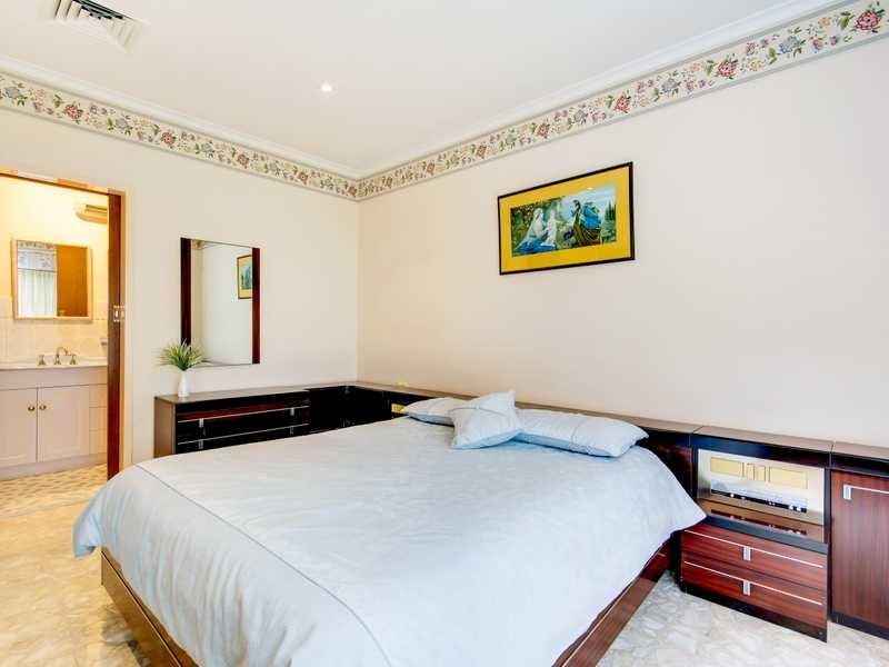 20 Medway Cres, Rostrevor SA 5073