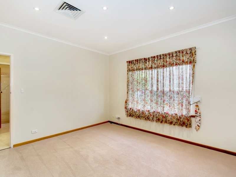 20 Medway Cres, Rostrevor SA 5073