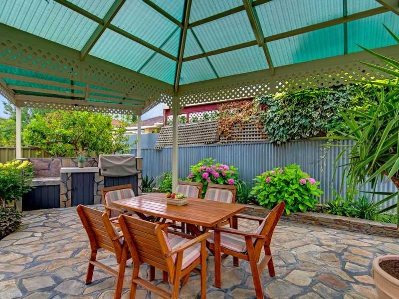 20 Medway Cres, Rostrevor SA 5073