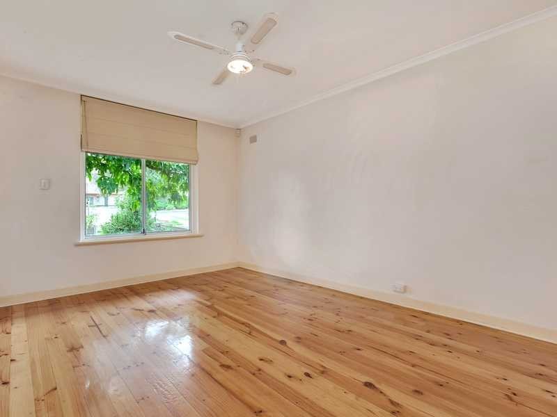 5 Honeysuckle Drive, Hope Valley SA 5090