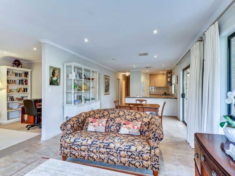 9B Willow Crescent, Campbelltown SA 5074