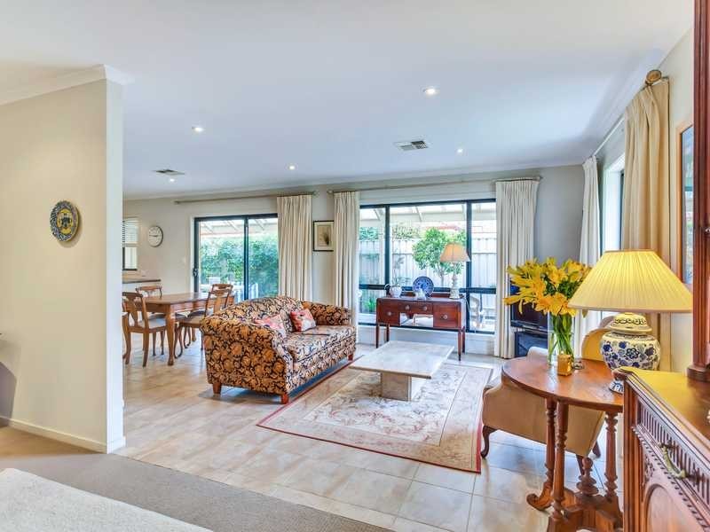 9B Willow Crescent, Campbelltown SA 5074