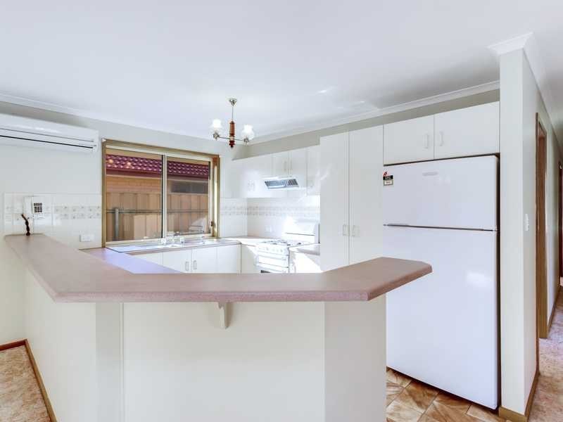 17 Montacute Drive, Oakden SA 5086