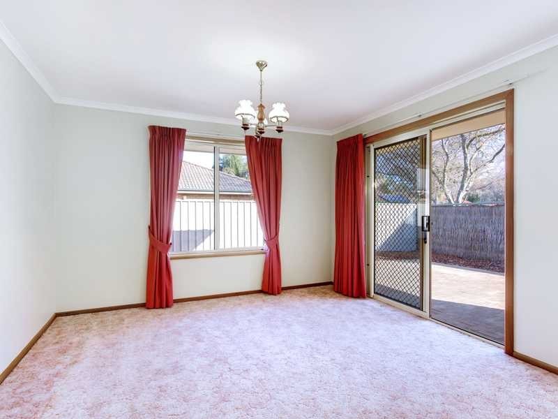 17 Montacute Drive, Oakden SA 5086