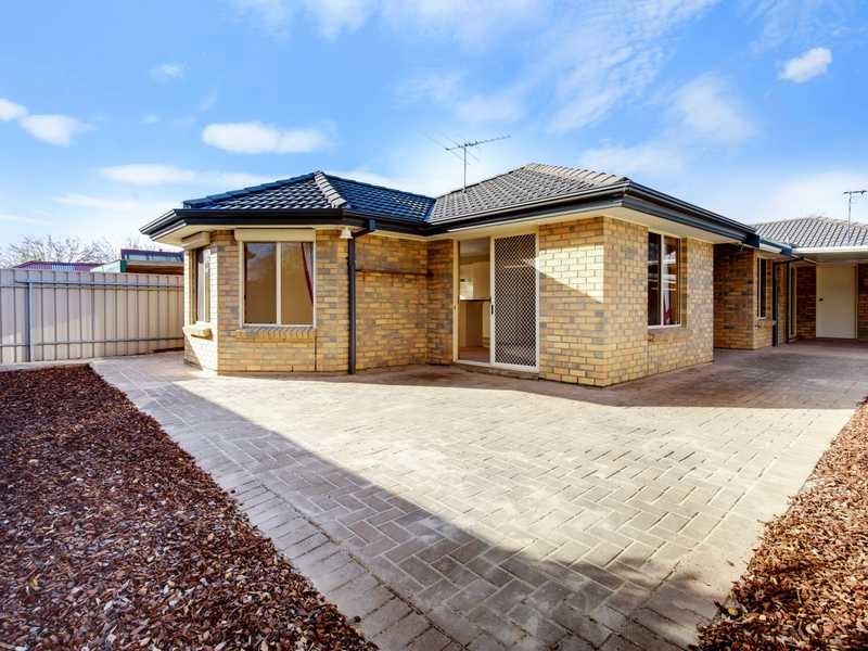 17 Montacute Drive, Oakden SA 5086