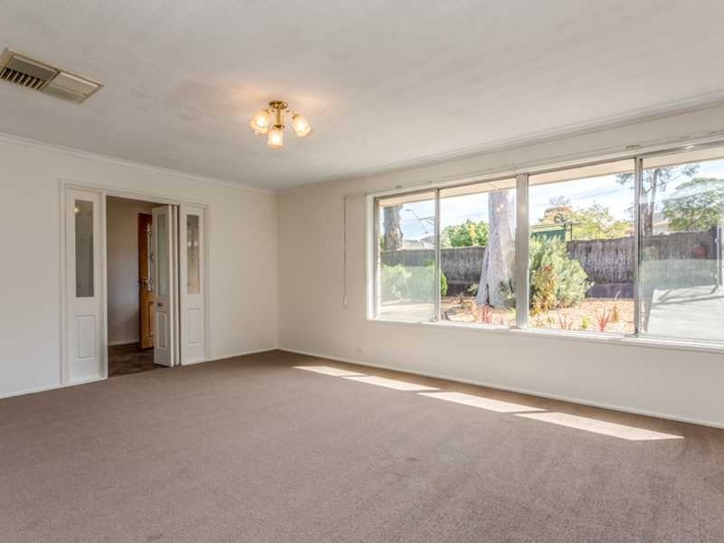 882 Lower North East Road, Dernancourt SA 5075