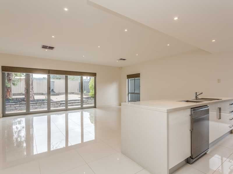 77 Cedar Crescent, Glenside SA 5065