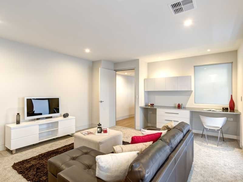 19 Lansdowne Tce (adj to Walkerville), Vale Park SA 5081