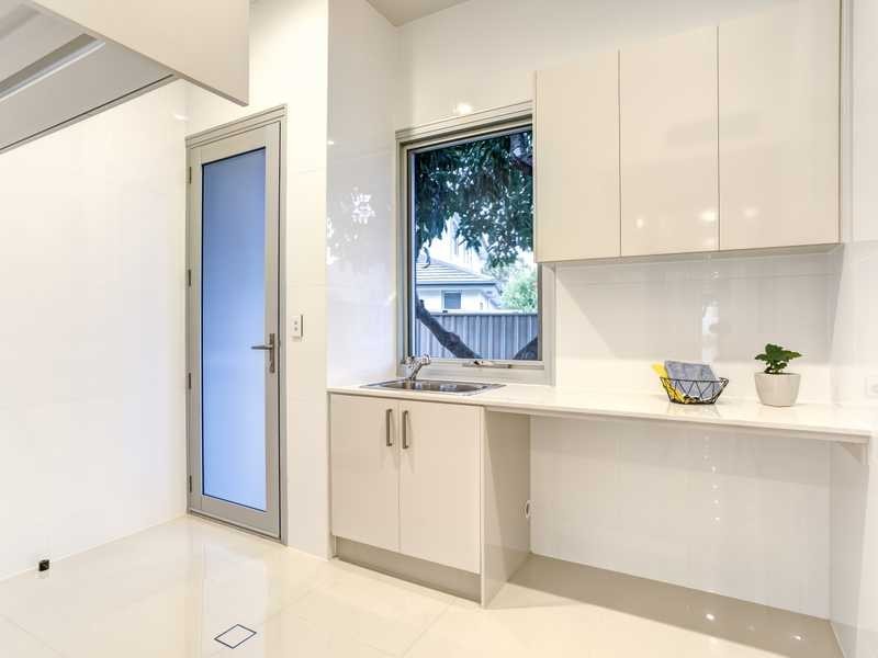 19 Lansdowne Tce (adj to Walkerville), Vale Park SA 5081