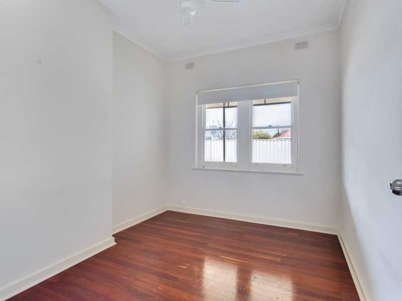 33 Chapel Street, Campbelltown SA 5074