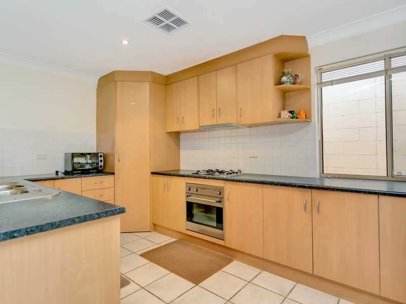 12a Kingswell Avenue, Rostrevor SA 5073