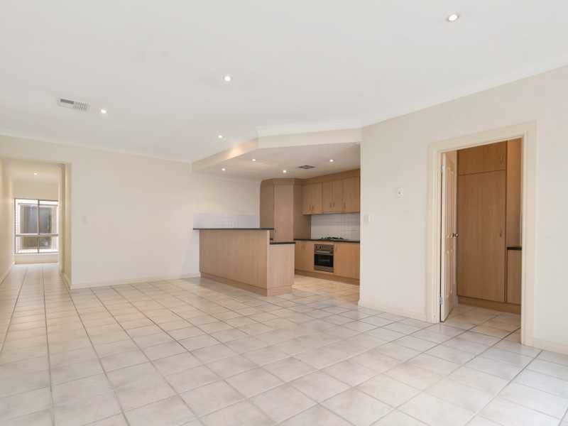 12a Kingswell Avenue, Rostrevor SA 5073