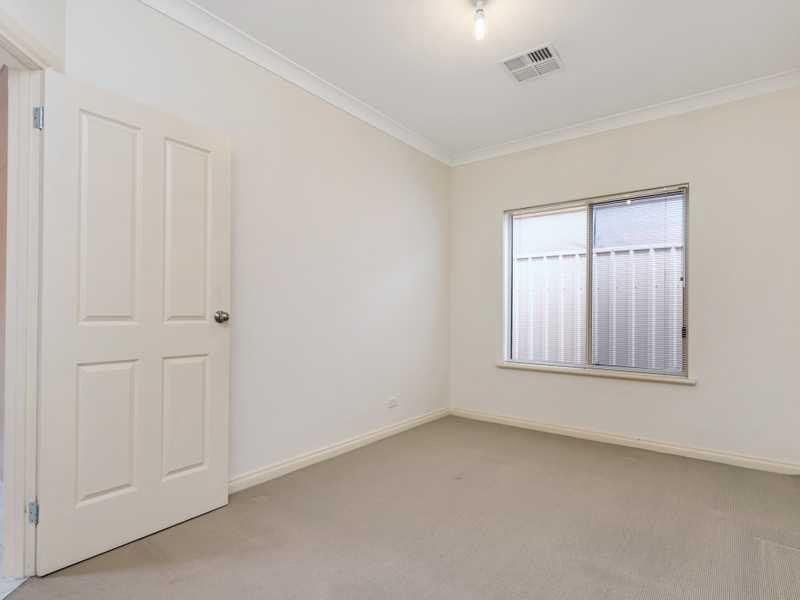 12a Kingswell Avenue, Rostrevor SA 5073