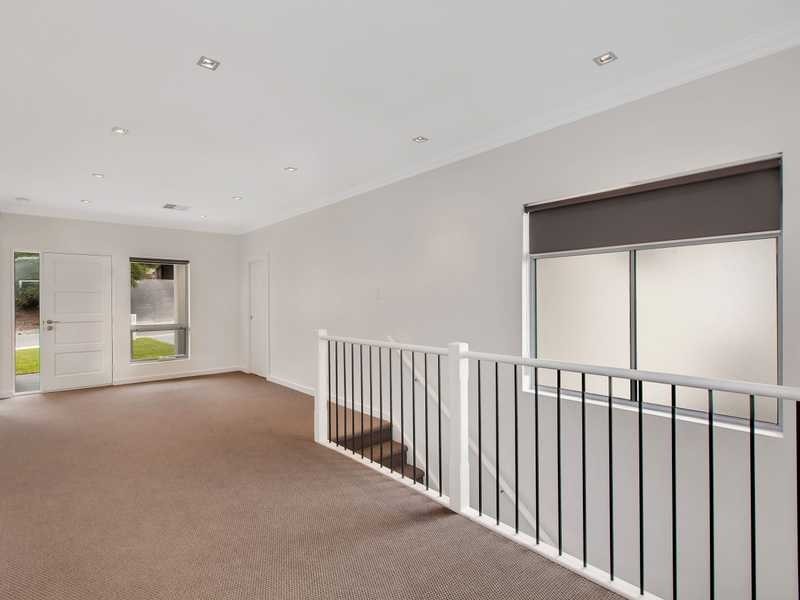 24 Drysdale Drive, Trott Park SA 5158