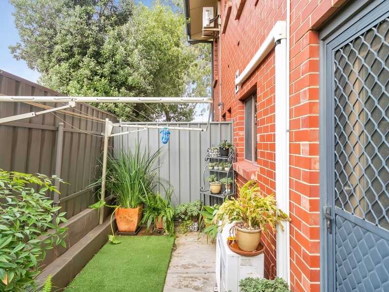 2/573 Lower North East Road, Campbelltown SA 5074