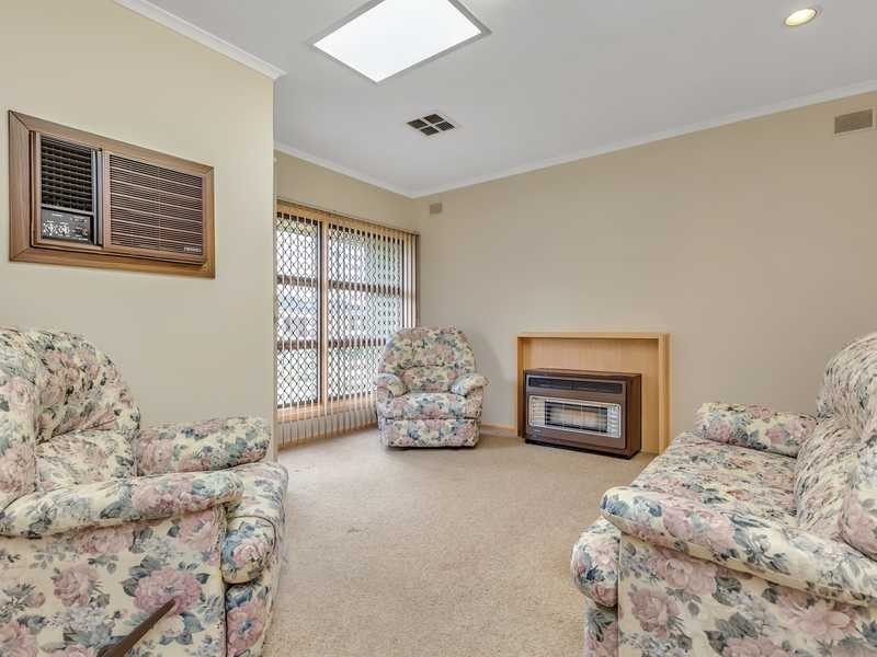 49 Cresdee Road, Campbelltown SA 5074