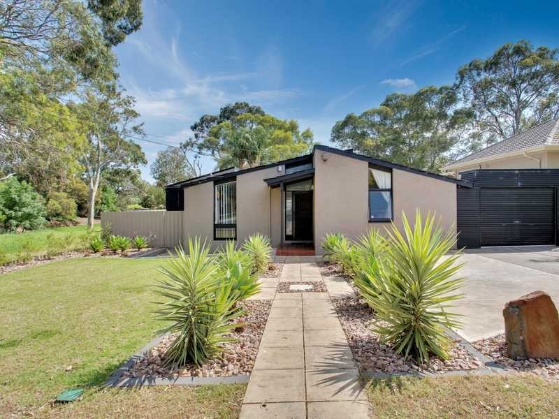 44 Honeysuckle Drive, Hope Valley SA 5090